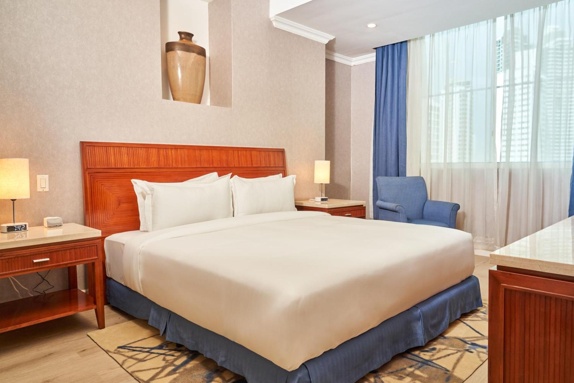 Hotel Waymore & Casino