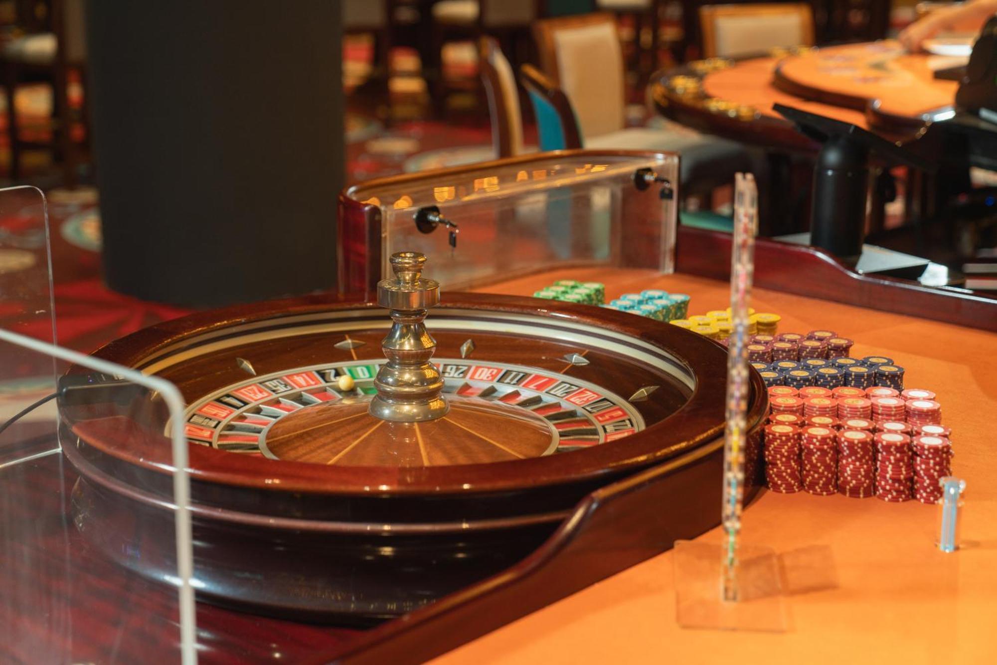 Waymore & Casino Hotel 5*