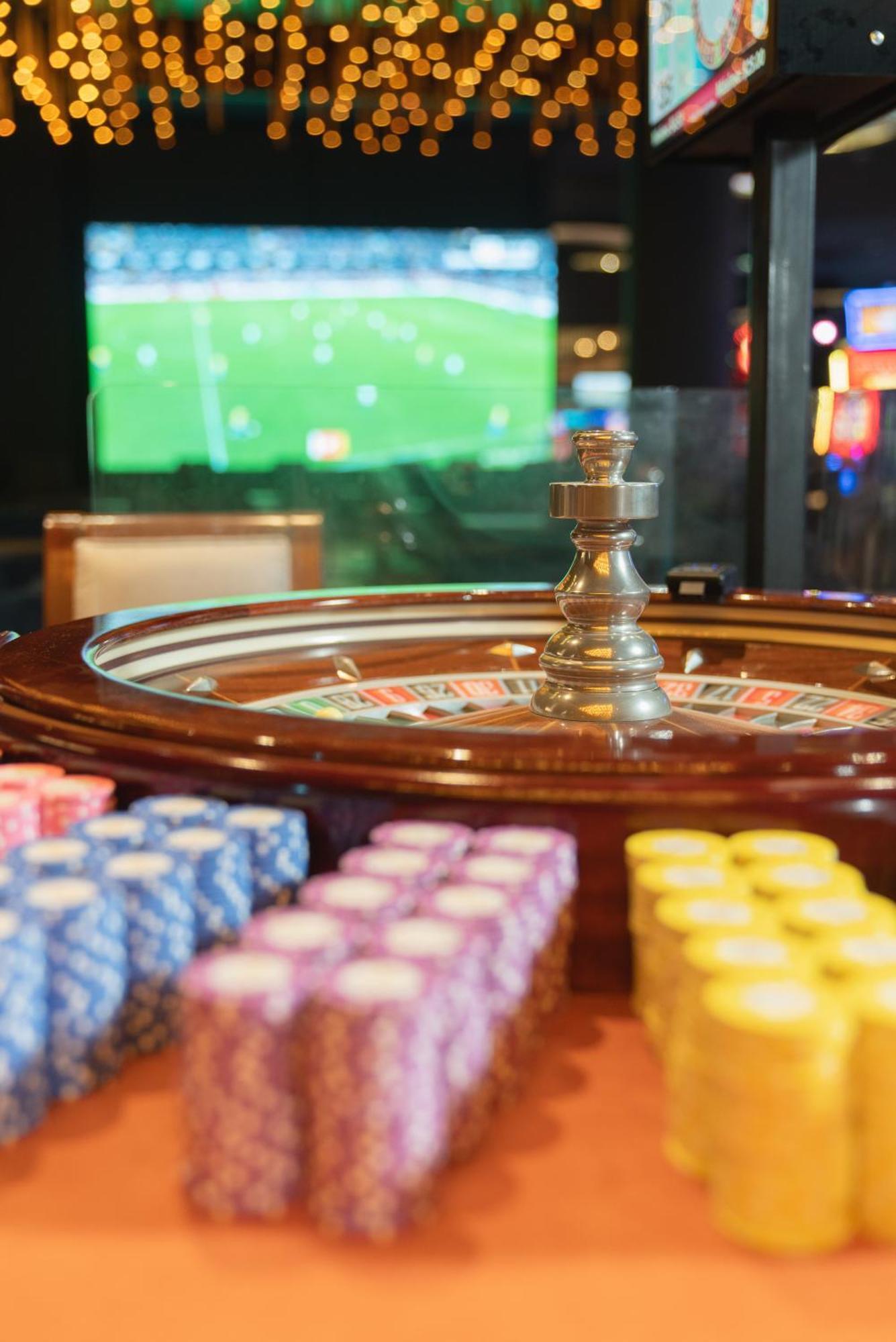 Waymore & Casino Hotel